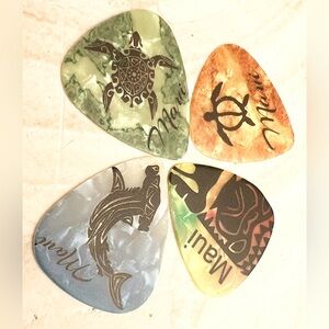 Maui Guitar Pick. Made in Maui- Hawaii.